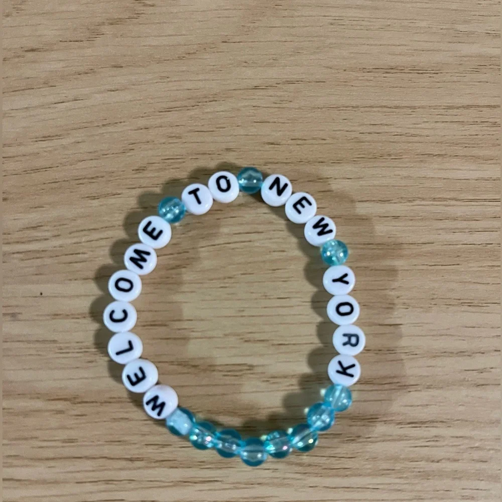 1989 Taylor Swift Friendship Bracelet Pack - Picture 8 of 8